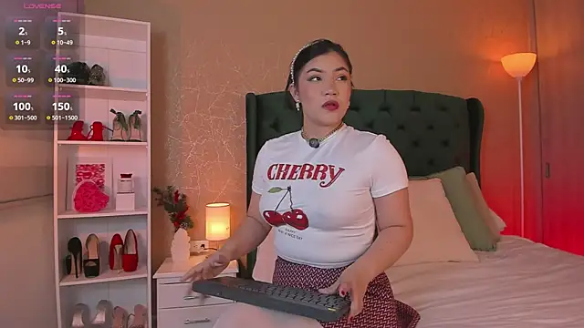 naughty fun room online show from 11.04.25