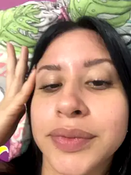 Snapshot of lucy_grey25 chatting on 10.05.25 lucy grey25 online show from 10.05.25