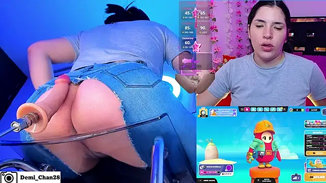 Snapshot of demi_chan chatting on 06.25.26 demi chan online show from 06.25.26