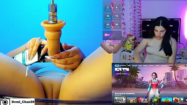 Snapshot of demi_chan chatting on 06.30.26 demi chan online show from 06.30.26