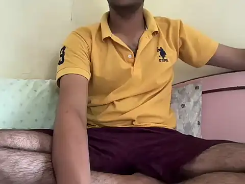 Snapshot of project085 chatting on 10.04.25 project085 online show from 10.04.25