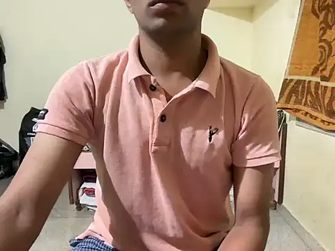 Snapshot of project085 chatting on 11.06.25 project085 online show from 11.06.25