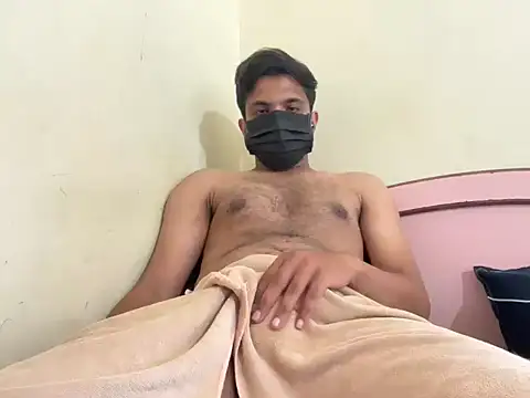 Snapshot of project085 chatting on 11.15.25 project085 online show from 11.15.25