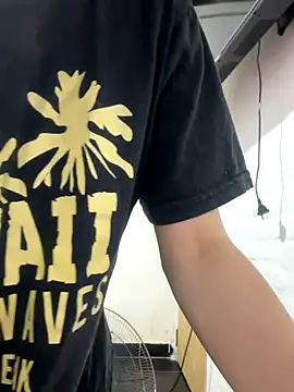 Babylovetiernax online show from 12.04.25