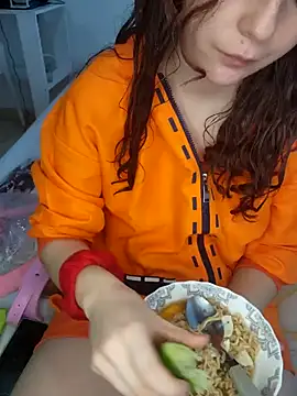 Snapshot of Sharon_Black chatting on 09.16.25 Sharon Black online show from 09.16.25