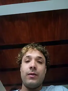 Snapshot of Sharon_Black chatting on 10.02.25 Sharon Black online show from 10.02.25