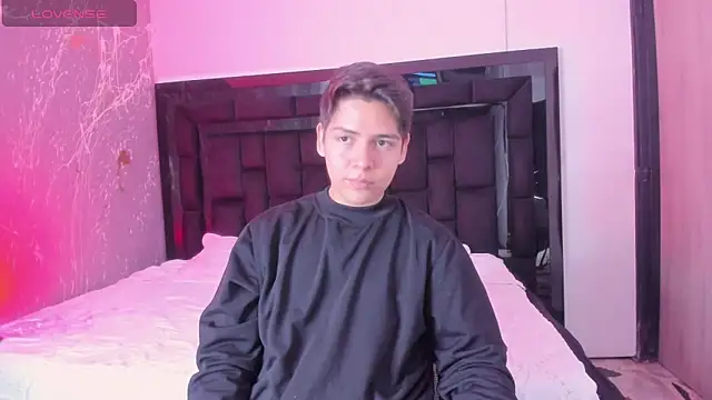 Asta Black online show from 09.14.25