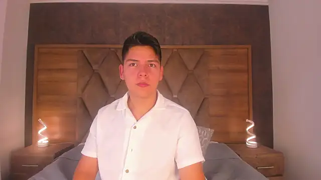 Asta Black online show from 09.28.25