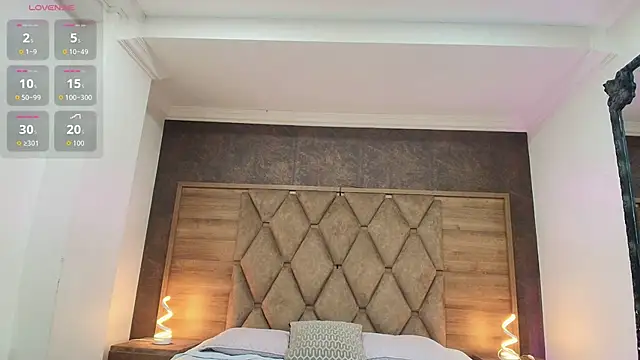 Asta Black online show from 10.23.25