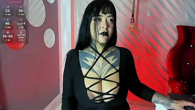 Snapshot of Nocturnapsy chatting on 02.16.26 Nocturnapsy online show from 02.16.26