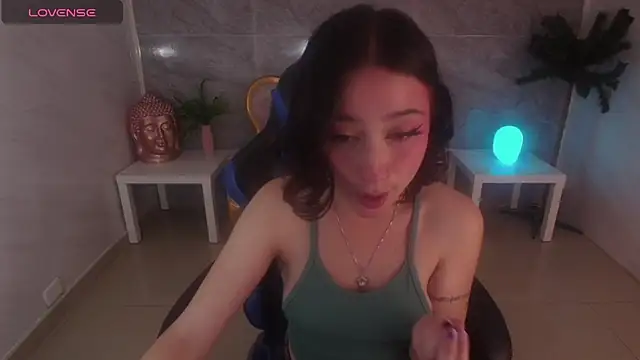 venuss09 s online show from 09.28.25