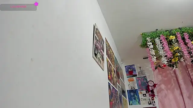 Snapshot of FluffyMelons chatting on 02.08.26 FluffyMelons online show from 02.08.26