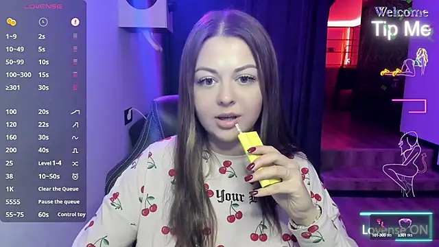 Snapshot of AlisaSkylar chatting on 10.09.25 AlisaSkylar online show from 10.09.25