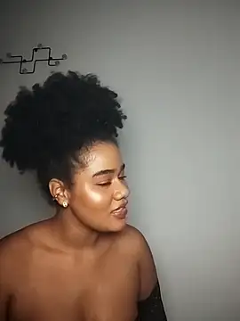 Maaaar  online show from 11.23.25