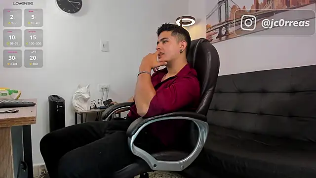  Juanes online show from 10.26.25