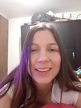 Snapshot of Arianna_Moss chatting on 09.20.25 Arianna Moss online show from 09.20.25