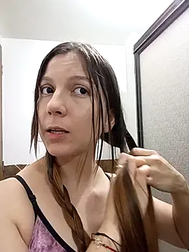 Snapshot of Arianna_Moss chatting on 09.21.25 Arianna Moss online show from 09.21.25