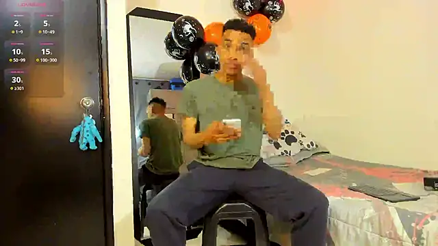 Snapshot of kenan_2601 chatting on 10.07.25 kenan 2601 online show from 10.07.25