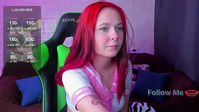 Chloe Lewiss online show from 09.29.25