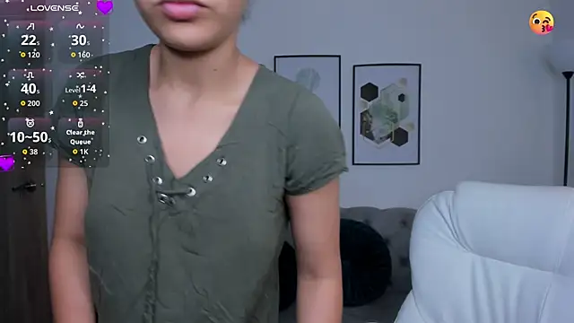 Ayshel cooperr online show from 10.15.25