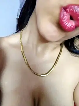 Snapshot of Princessa05 chatting on 11.04.25 Princessa05 online show from 11.04.25