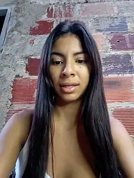 Snapshot of chaparritahot99 chatting on 09.17.25 chaparritahot99 online show from 09.17.25