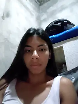 Snapshot of chaparritahot99 chatting on 09.21.25 chaparritahot99 online show from 09.21.25