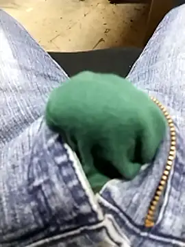 Snapshot of Ajayy01 chatting on 10.27.25 Ajayy01 online show from 10.27.25