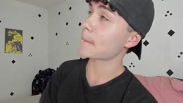 Snapshot of crushnier1 chatting on 10.07.25 crushnier1 online show from 10.07.25