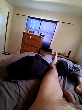 Snapshot of pullitoff chatting on 02.02.26 pullitoff online show from 02.02.26