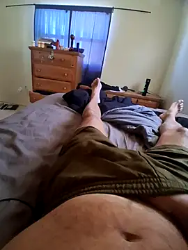 Snapshot of pullitoff chatting on 02.04.26 pullitoff online show from 02.04.26