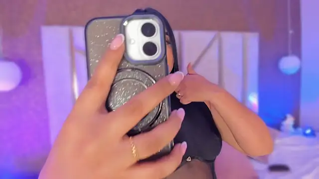 Caro Suarez online show from 09.19.25