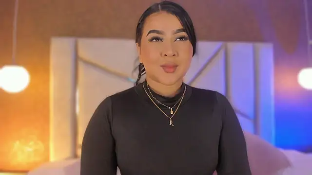 Caro Suarez online show from 10.11.25