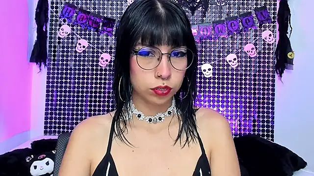 Rose 72 online show from 10.13.25