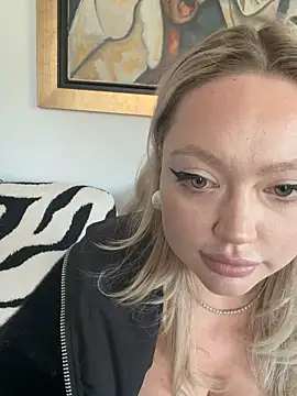 misstitmouseofficial online show from 02.28.26