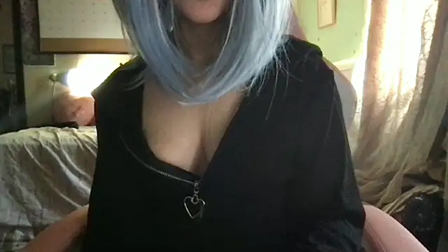 Snapshot of nekowaifuuu chatting on 10.11.25 nekowaifuuu online show from 10.11.25