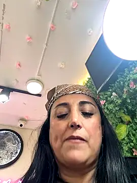 Snapshot of hotadhara01 chatting on 10.25.25 hotadhara01 online show from 10.25.25