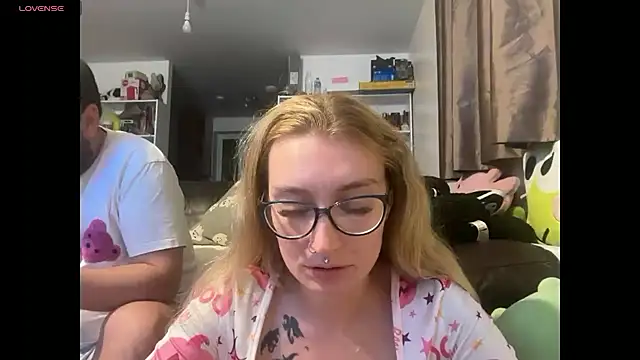 harleyblair online show from 11.03.25