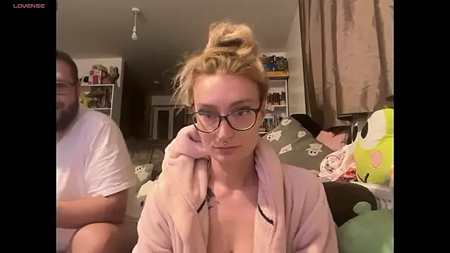 harleyblair online show from 11.06.25