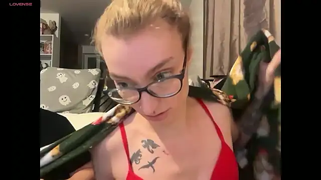 harleyblair online show from 11.24.25