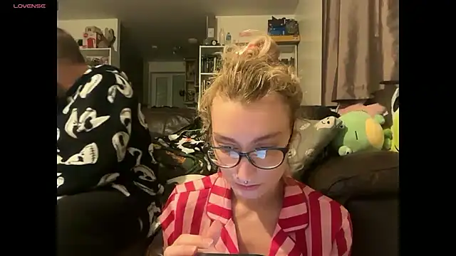 harleyblair online show from 11.25.25