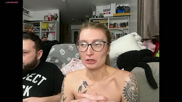 Snapshot of harleyblair chatting on 02.03.26 harleyblair online show from 02.03.26