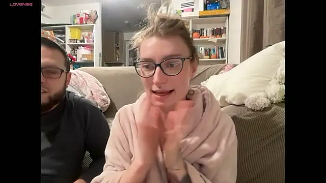 Snapshot of harleyblair chatting on 02.13.26 harleyblair online show from 02.13.26