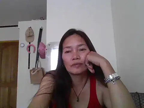 Snapshot of Asianwild_matured4uxx chatting on 10.09.25 Asianwild matured4uxx online show from 10.09.25