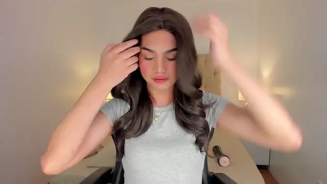 Snapshot of lovableXnaughty_lily chatting on 11.15.25 lovableXnaughty lily online show from 11.15.25