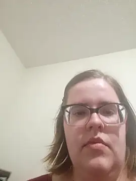 VeiledMuse online show from 04.05.26