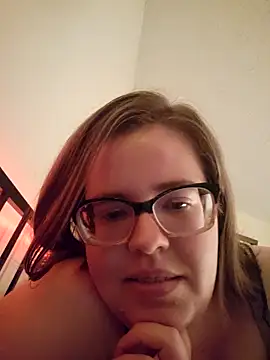 VeiledMuse online show from 04.20.26