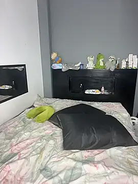 Kailertwink online show from 12.01.25