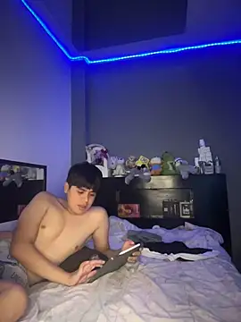 Kailertwink online show from 06.03.26