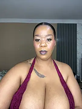 Snapshot of THICKBUNNYCHICKxxx chatting on 07.01.26 THICKBUNNYCHICKxxx online show from 07.01.26
